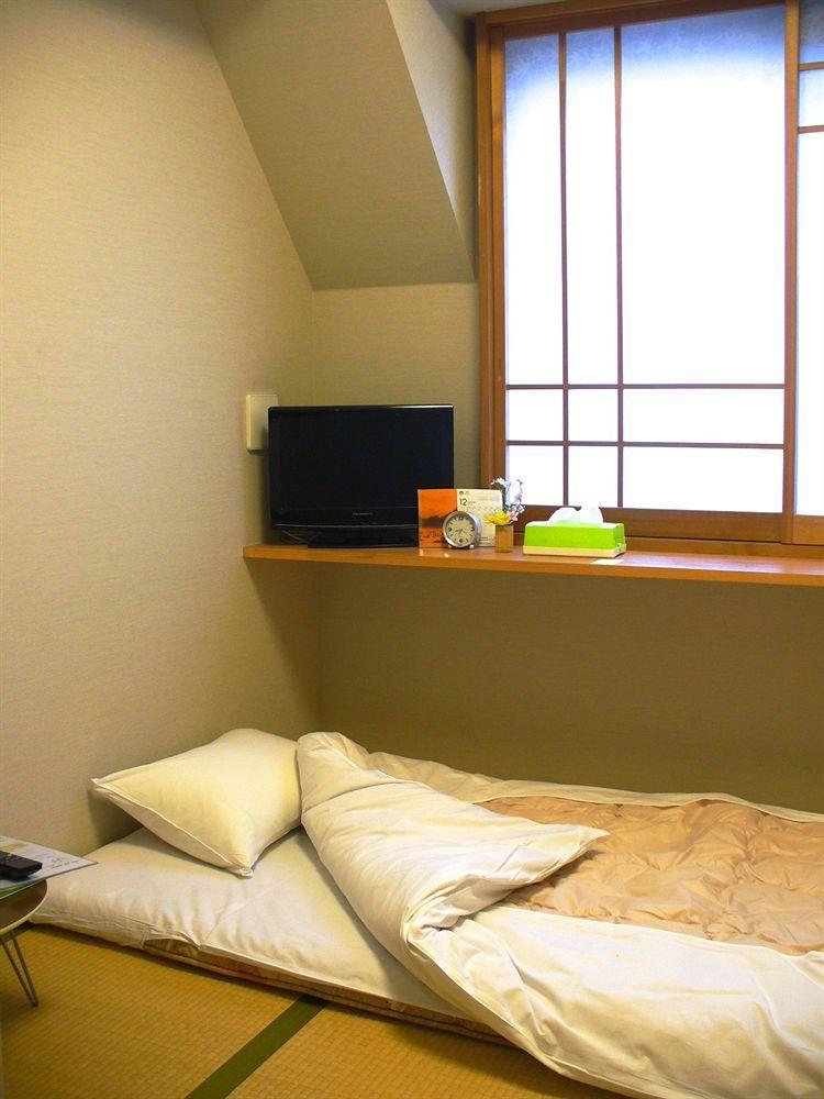 Family Inn Saiko Токио Екстериор снимка