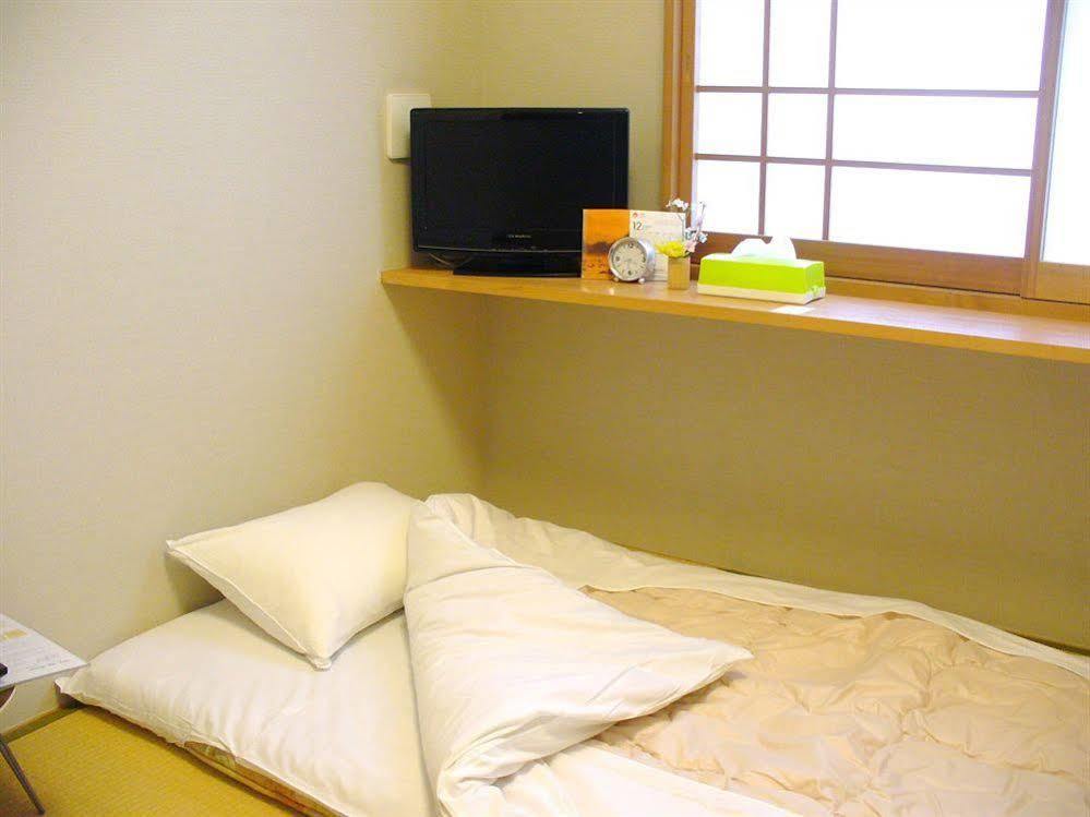 Family Inn Saiko Токио Екстериор снимка